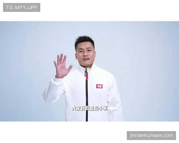 吕小军家里冰箱塞满蛋白粉，电费比工资还高